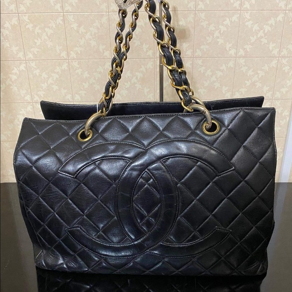 SALE!!! ๐๐๐Chanel Vintage Lambskin GST - Picture 1 of 16
